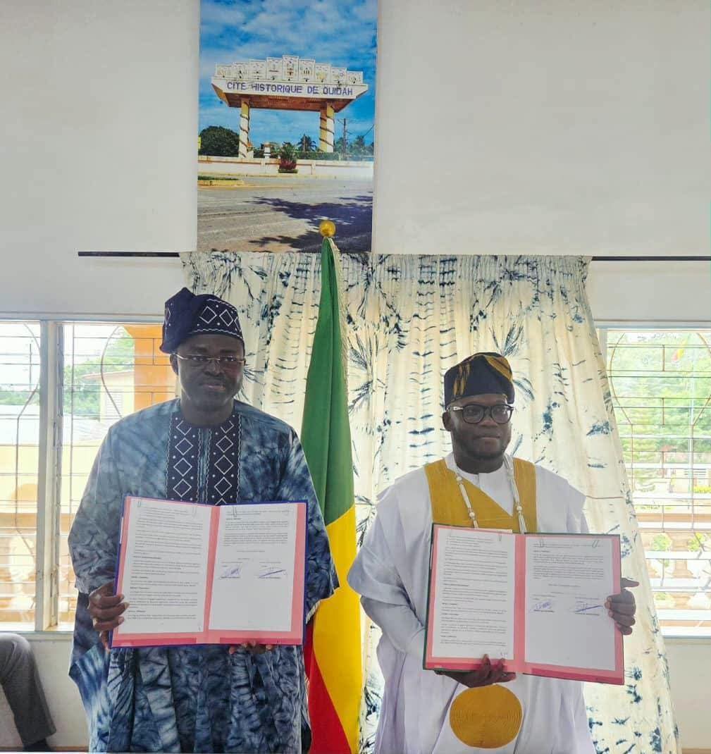BÉNIN / COOPÉRATION INTERCOMMUNALE Christian HOUÉTCHÉNOU et Franck KPASSASSI unissent Ouidah et Abomey pour bâtir un avenir commun